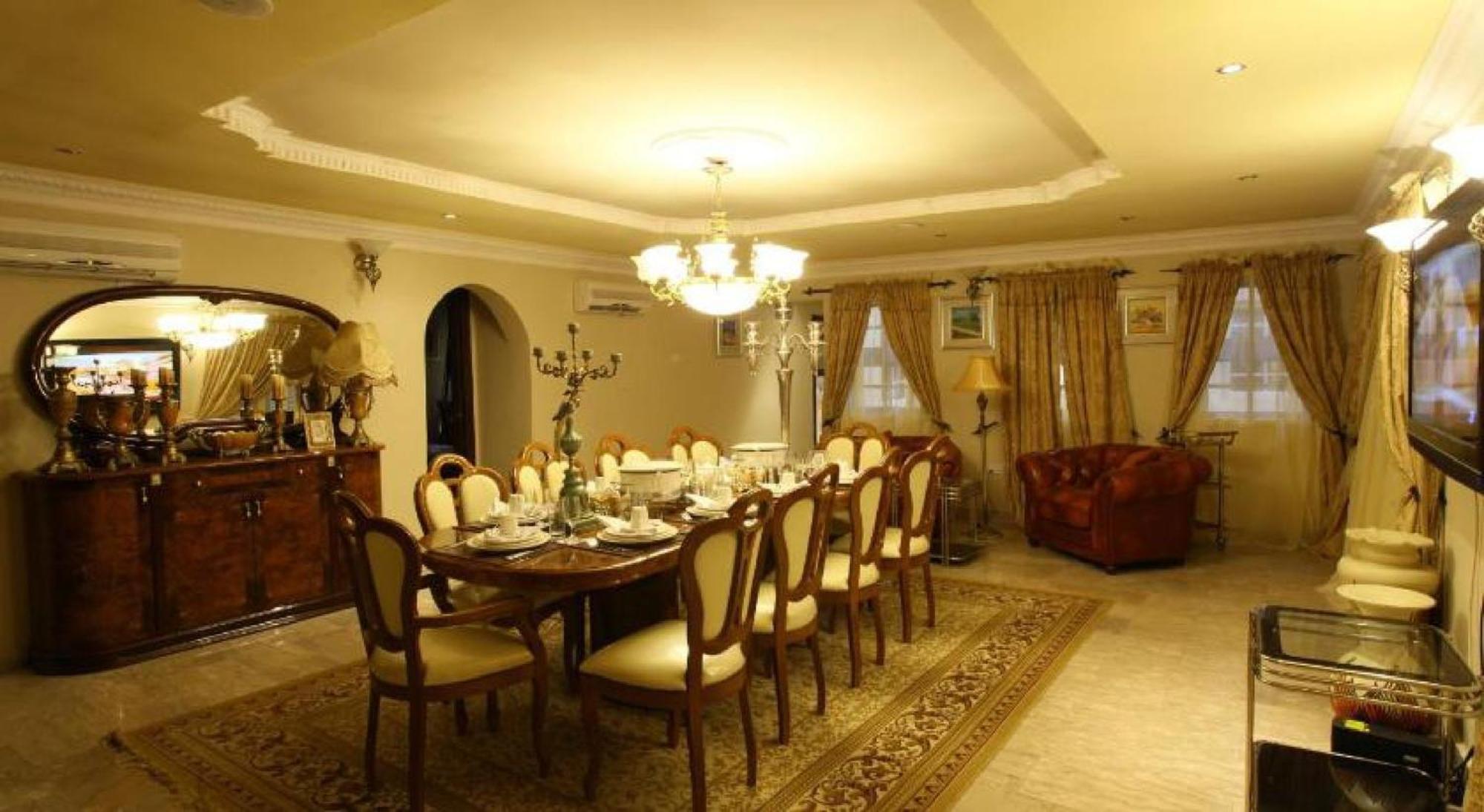 Room In Lodge - Apartment Royale Hotel-3 Bd Apartment Ikeja Exterior foto